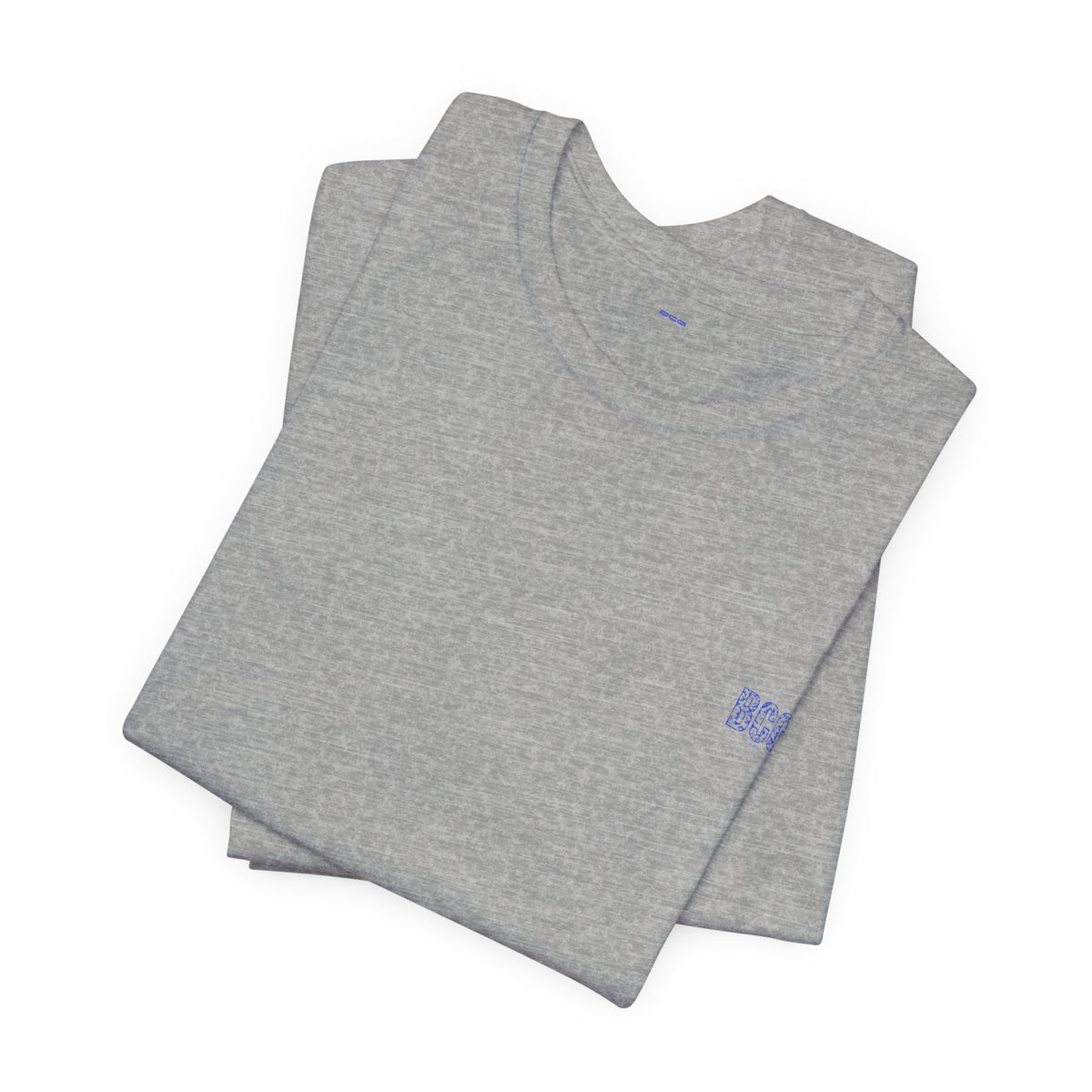 Minimalist White Tee with Tiny Chest Logo – Classic Casual Short Sleeve Shirt
