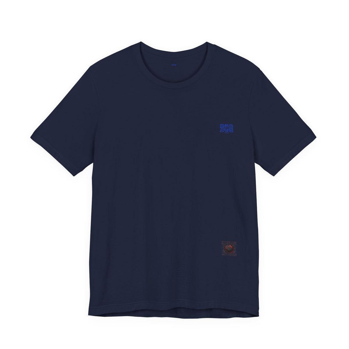 Minimalist White Tee with Tiny Chest Logo – Classic Casual Short Sleeve Shirt