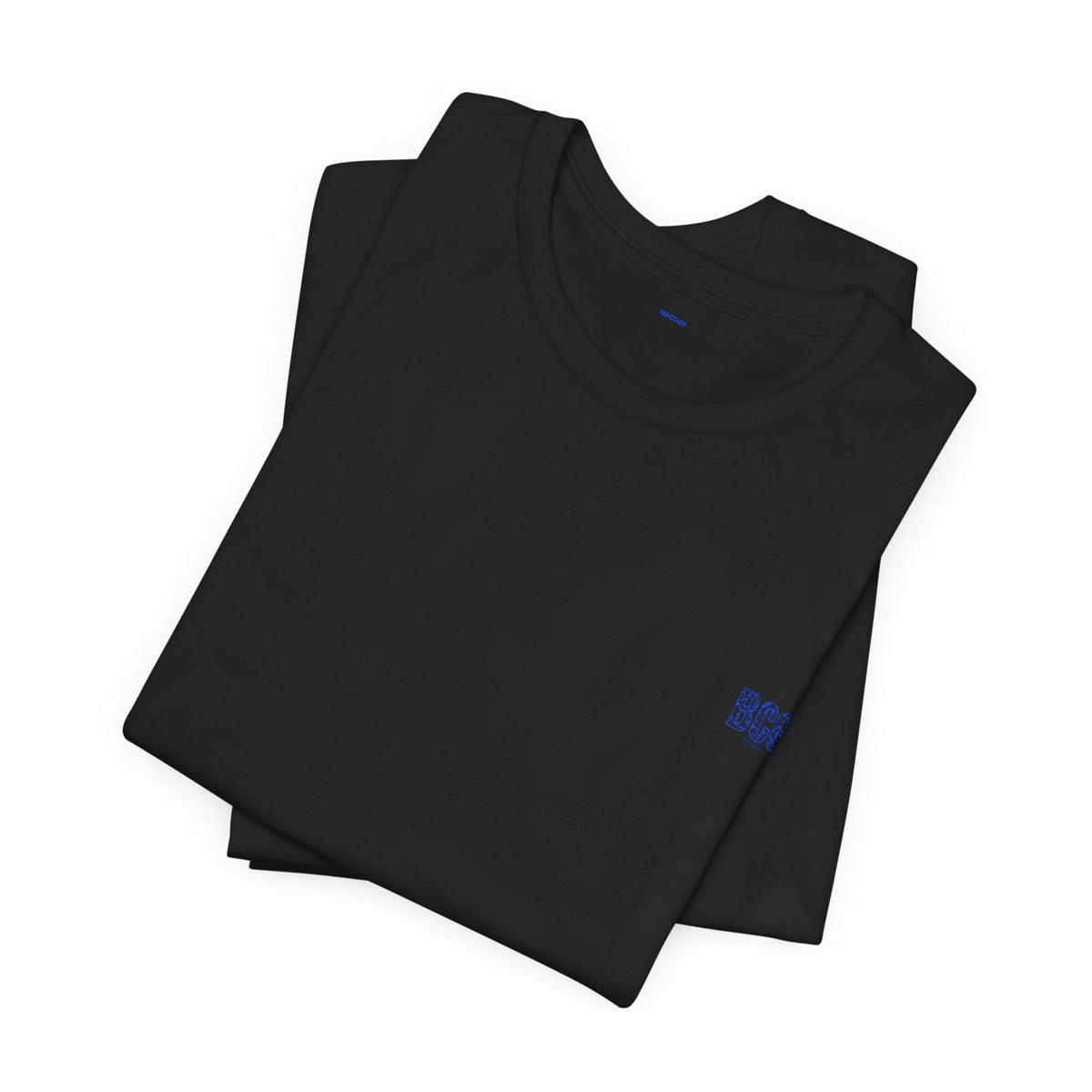 Minimalist White Tee with Tiny Chest Logo – Classic Casual Short Sleeve Shirt