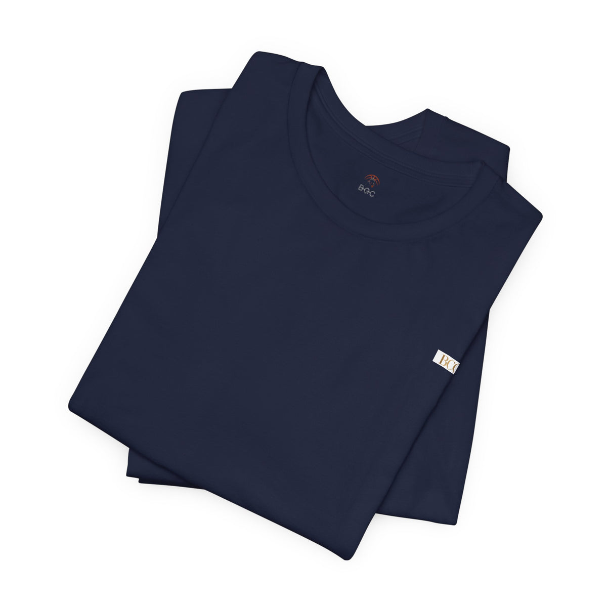 Minimalist White Tee with Tiny Chest Logo – Classic Casual Short Sleeve Shirt