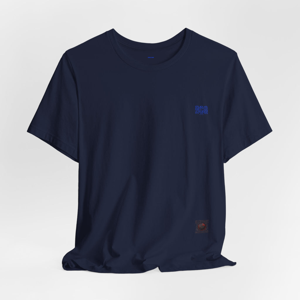 Minimalist White Tee with Tiny Chest Logo – Classic Casual Short Sleeve Shirt