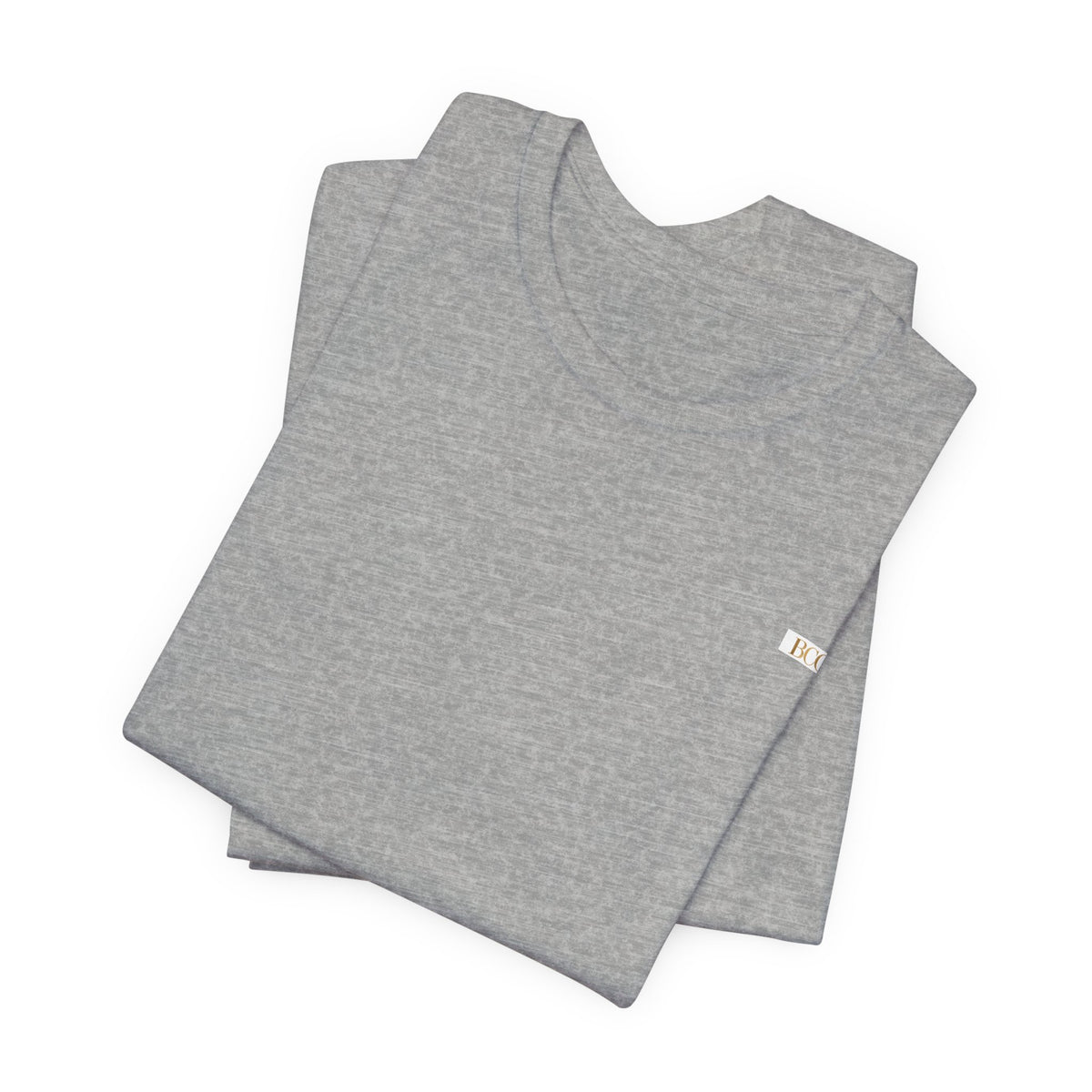 Minimalist White Tee with Tiny Chest Logo – Classic Casual Short Sleeve Shirt